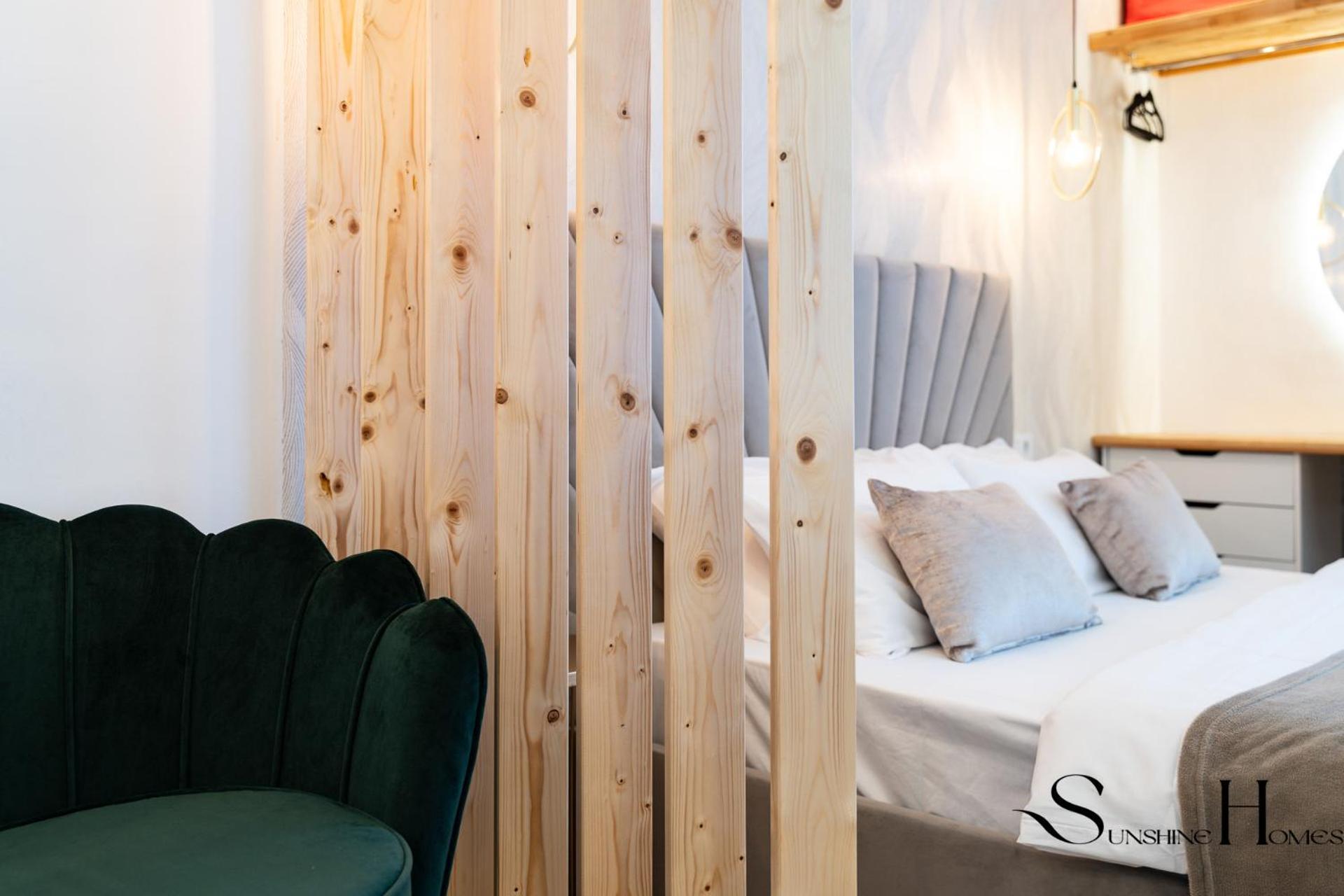 Seaview Beachfront Studio With Aqua Park & Balcony Benalmádena Exterior photo